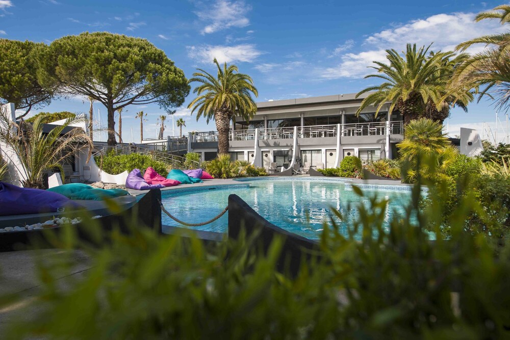 le spinaker boutique hotel restaurant