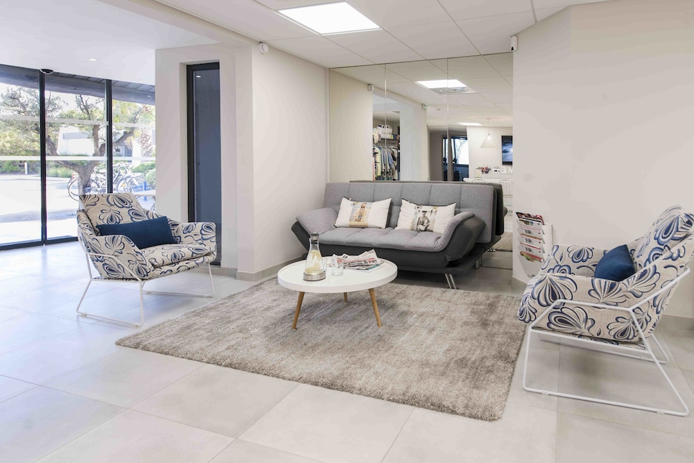 le spinaker boutique hotel restaurant