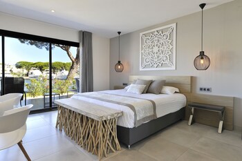 le spinaker boutique hotel restaurant