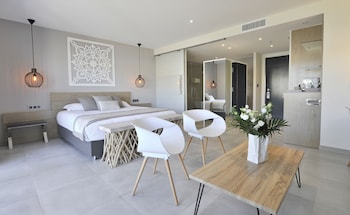 le spinaker boutique hotel restaurant