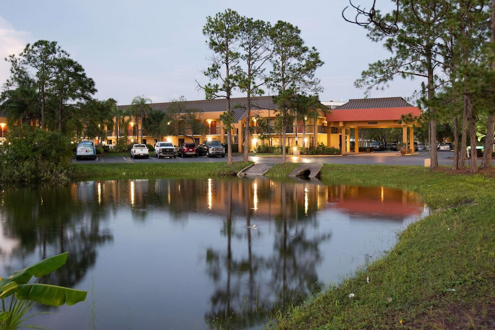surestay hotel by best western st pete clearwater airport