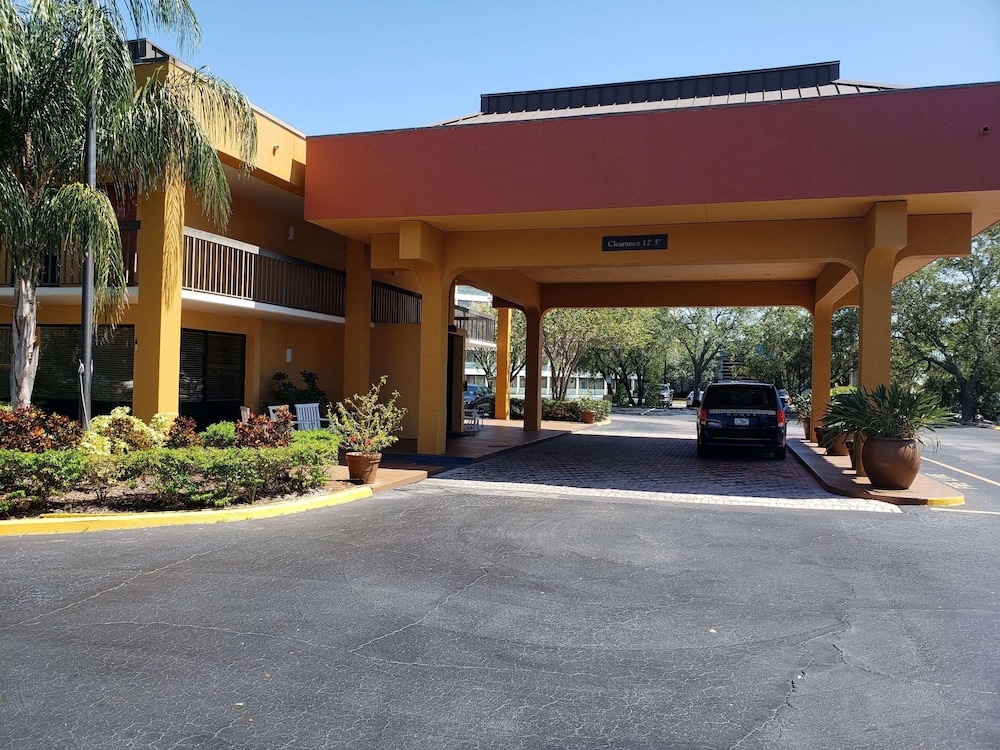 surestay hotel by best western st pete clearwater airport
