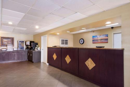 surestay hotel by best western st pete clearwater airport