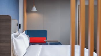 holiday inn express kunming panlong