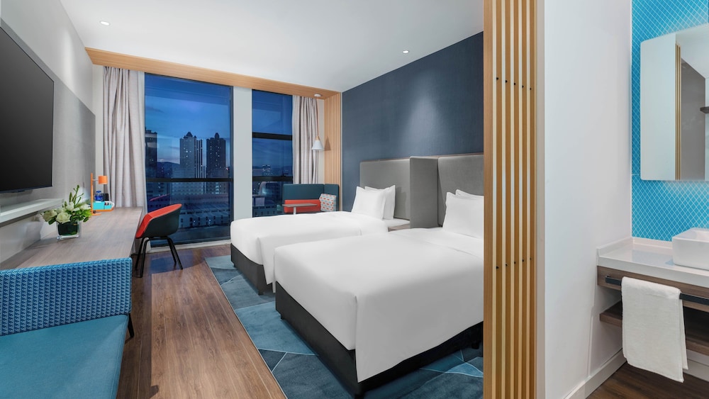 holiday inn express kunming panlong