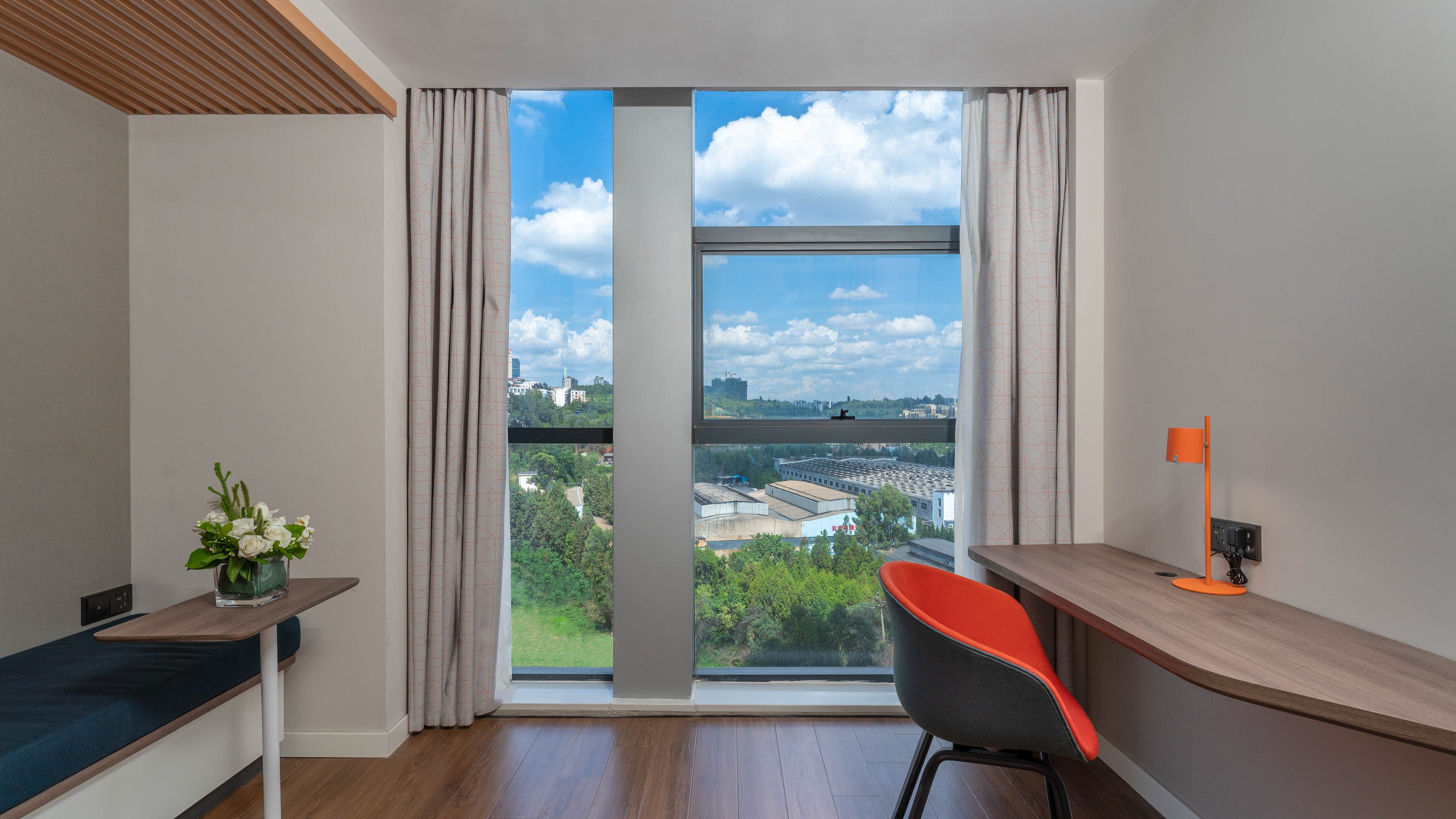 holiday inn express kunming panlong