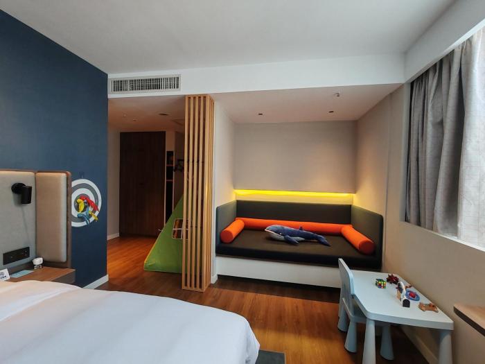 holiday inn express kunming panlong