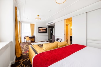 burke and wills hotel