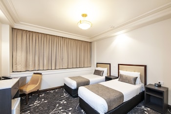 burke and wills hotel