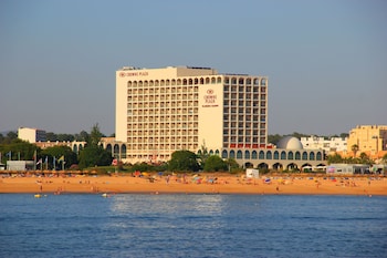 crowne plaza vilamoura algarve by ihg