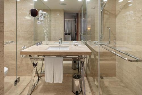 crowne plaza vilamoura algarve by ihg
