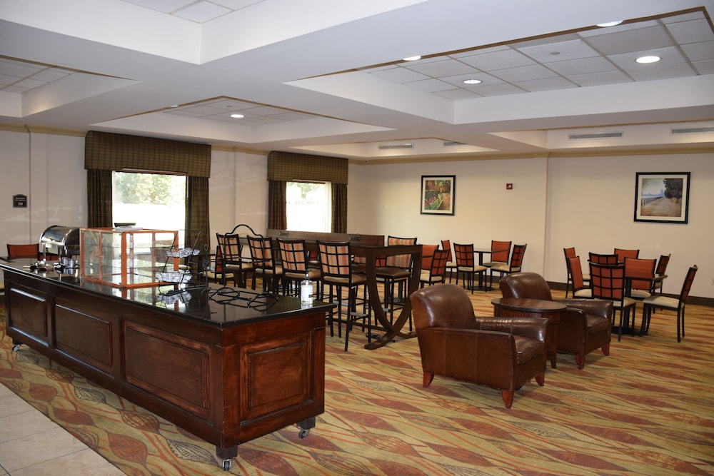 riverview inn and suites