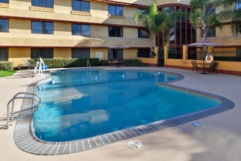 holiday inn rancho cordova by ihg