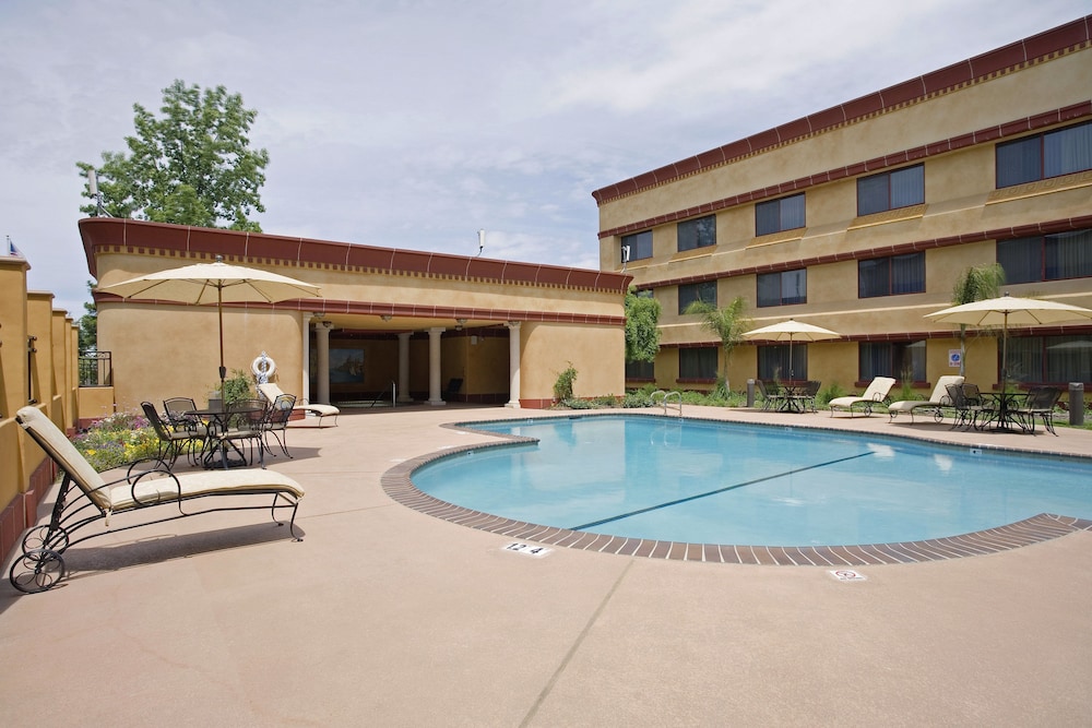holiday inn rancho cordova by ihg