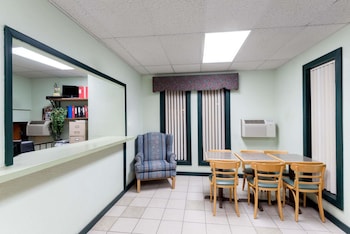 Super 8 By Wyndham Raton,New Mexico>>Raton,2 star