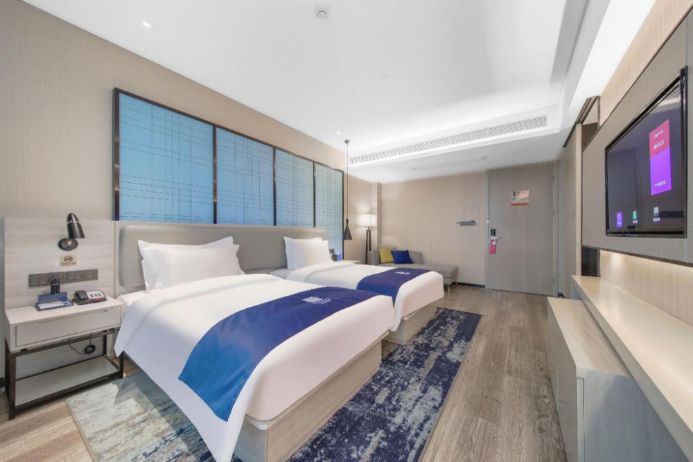 today inn changning qingyang road