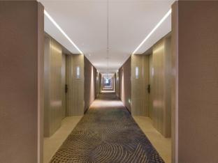 today inn changning qingyang road