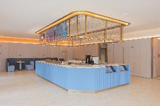 qingdao qianyuan theme hotel
