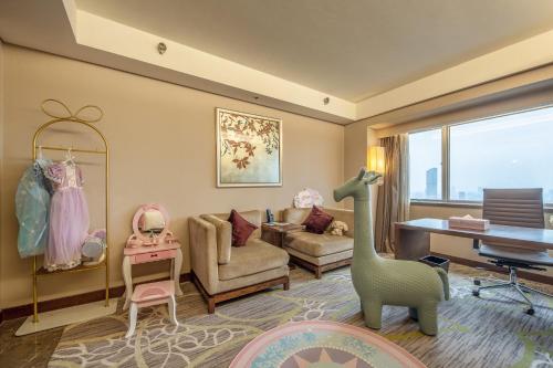 crowne plaza guangzhou city centre by ihg
