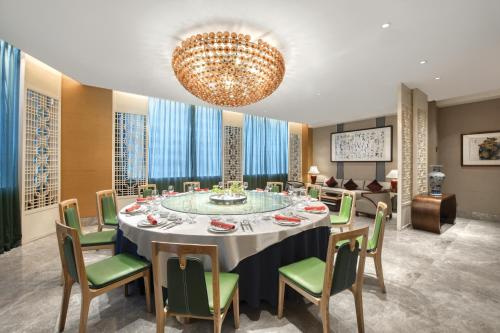 crowne plaza guangzhou city centre by ihg