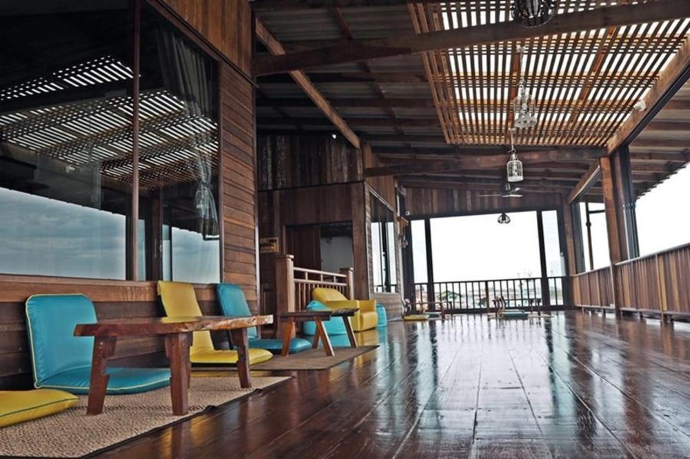 mahahsamut boutique homestay paknamprasae