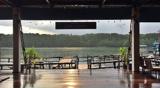 mahahsamut boutique homestay paknamprasae