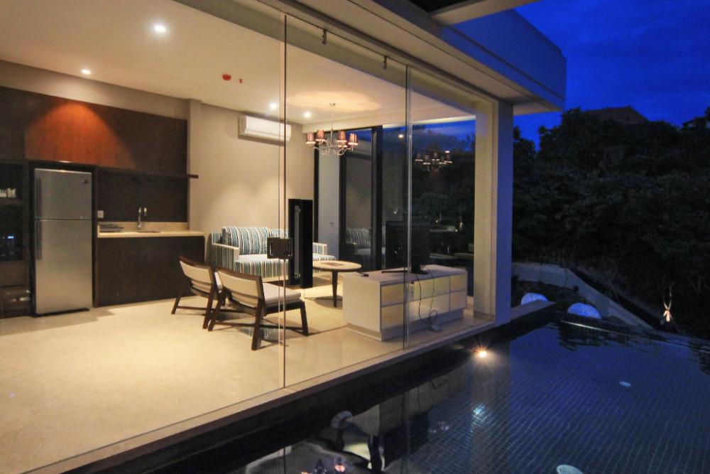 the sterling uluwatu