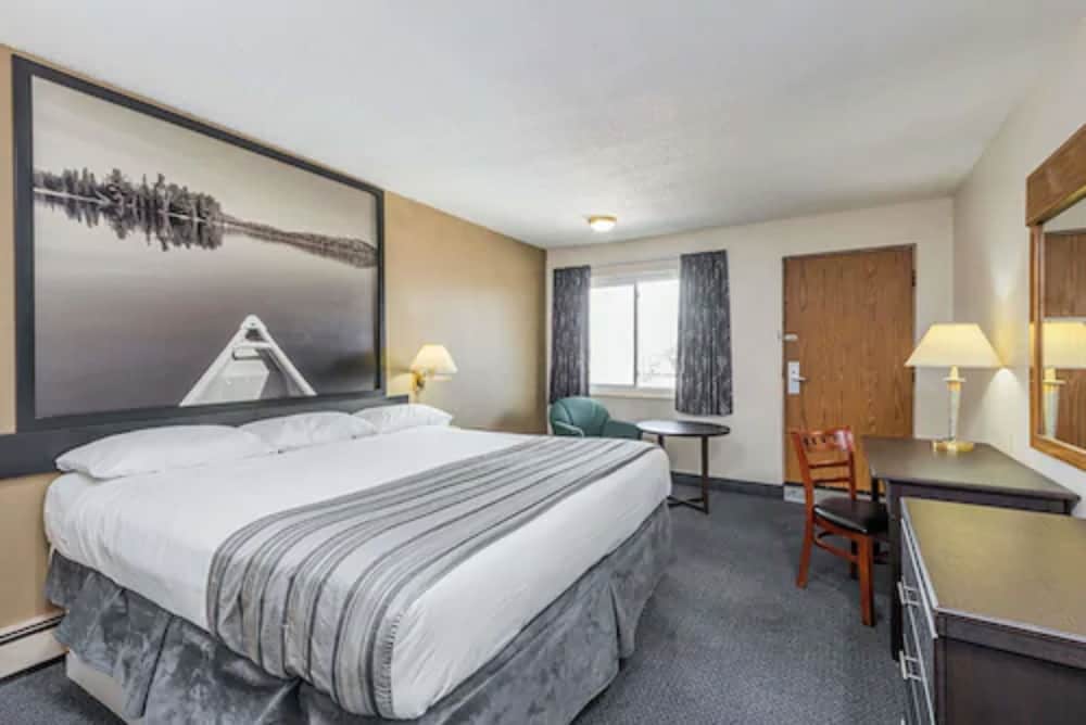 super 8 by wyndham guelph