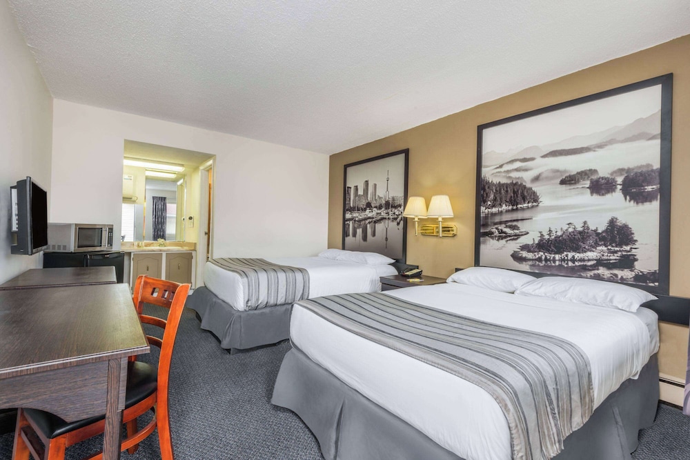 super 8 by wyndham guelph