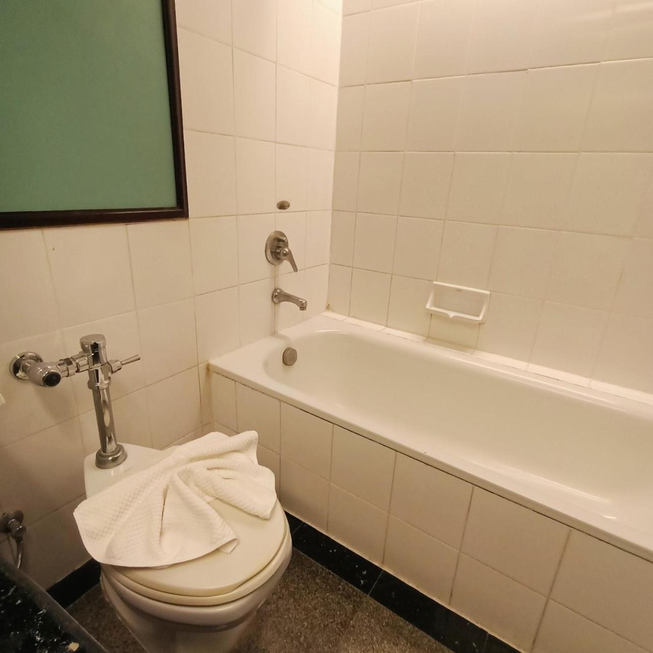 mayflower grande hotel phitsanulok