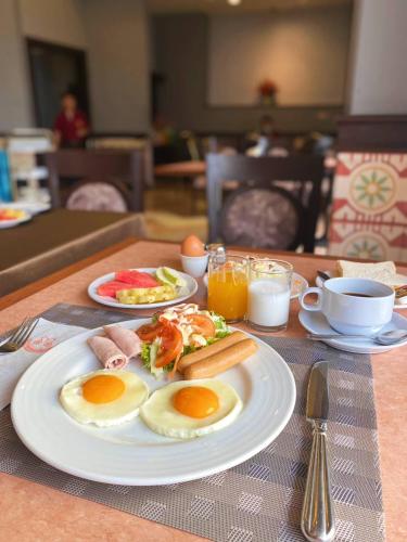 mayflower grande hotel phitsanulok