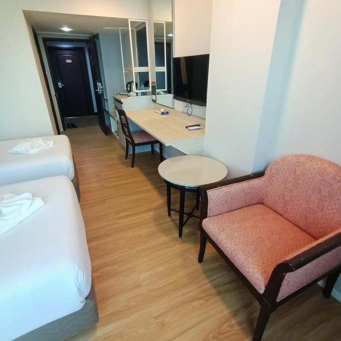 mayflower grande hotel phitsanulok