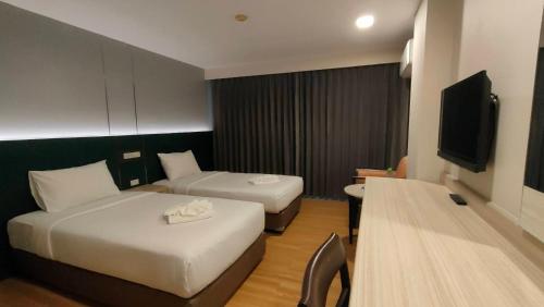 mayflower grande hotel phitsanulok