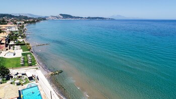nefeli beach hotel