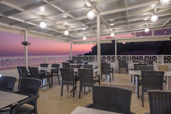 nefeli beach hotel