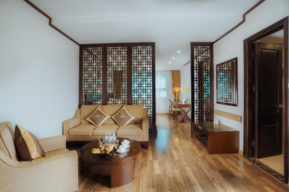 thang long opera hotel