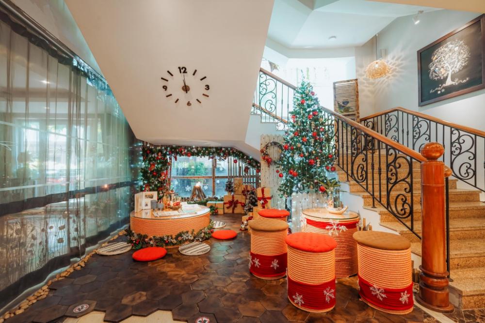 thang long opera hotel