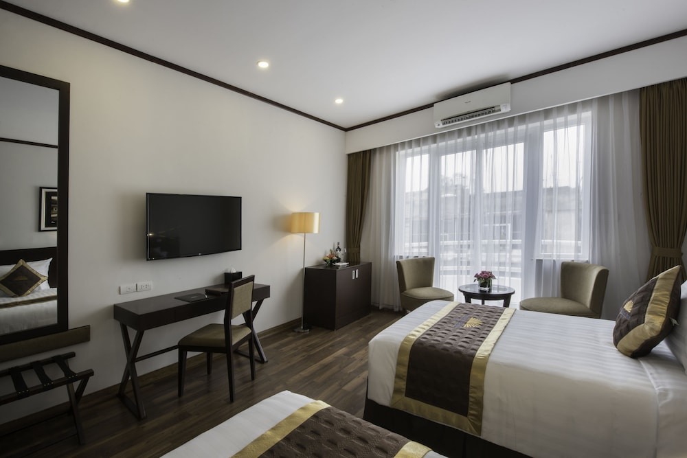 thang long opera hotel