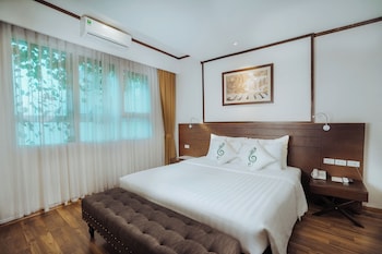 thang long opera hotel