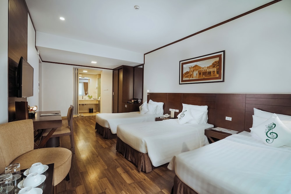 thang long opera hotel