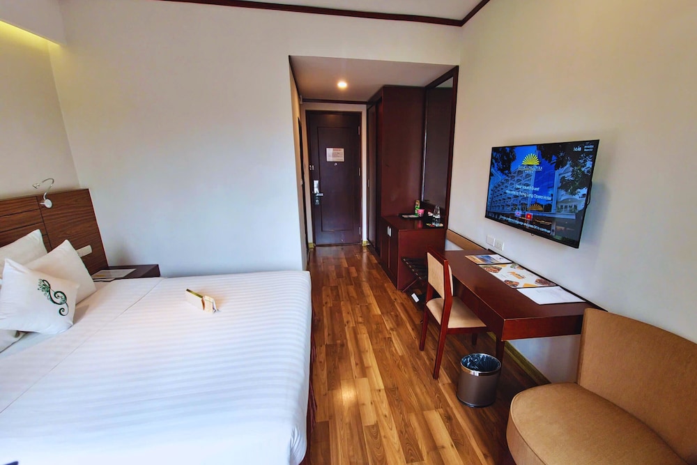 thang long opera hotel