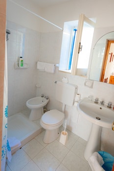 casa adolfo ischia