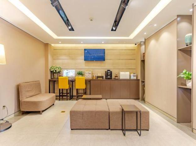 home inn plus hefei huaihelu pedestrian street