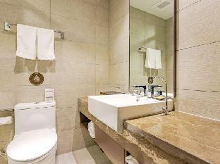 home inn plus hefei huaihelu pedestrian street