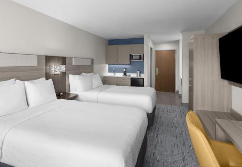 holiday inn express and suites montrose