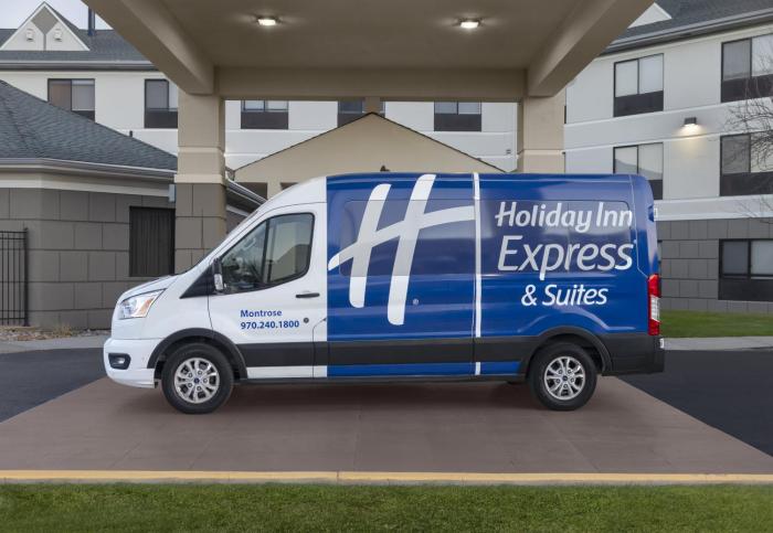 holiday inn express and suites montrose
