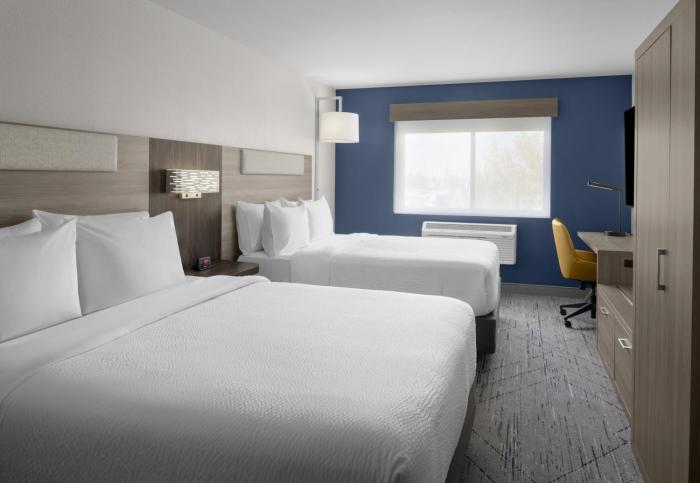 holiday inn express and suites montrose