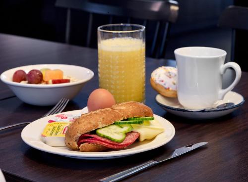 holiday inn express hasselt by ihg