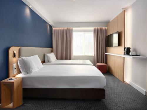 holiday inn express hasselt by ihg