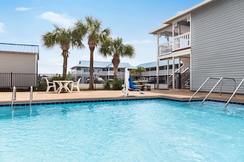 super 8 by wyndham foley